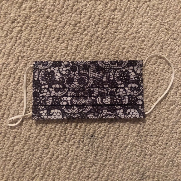 Masks - Picture 3 of 5